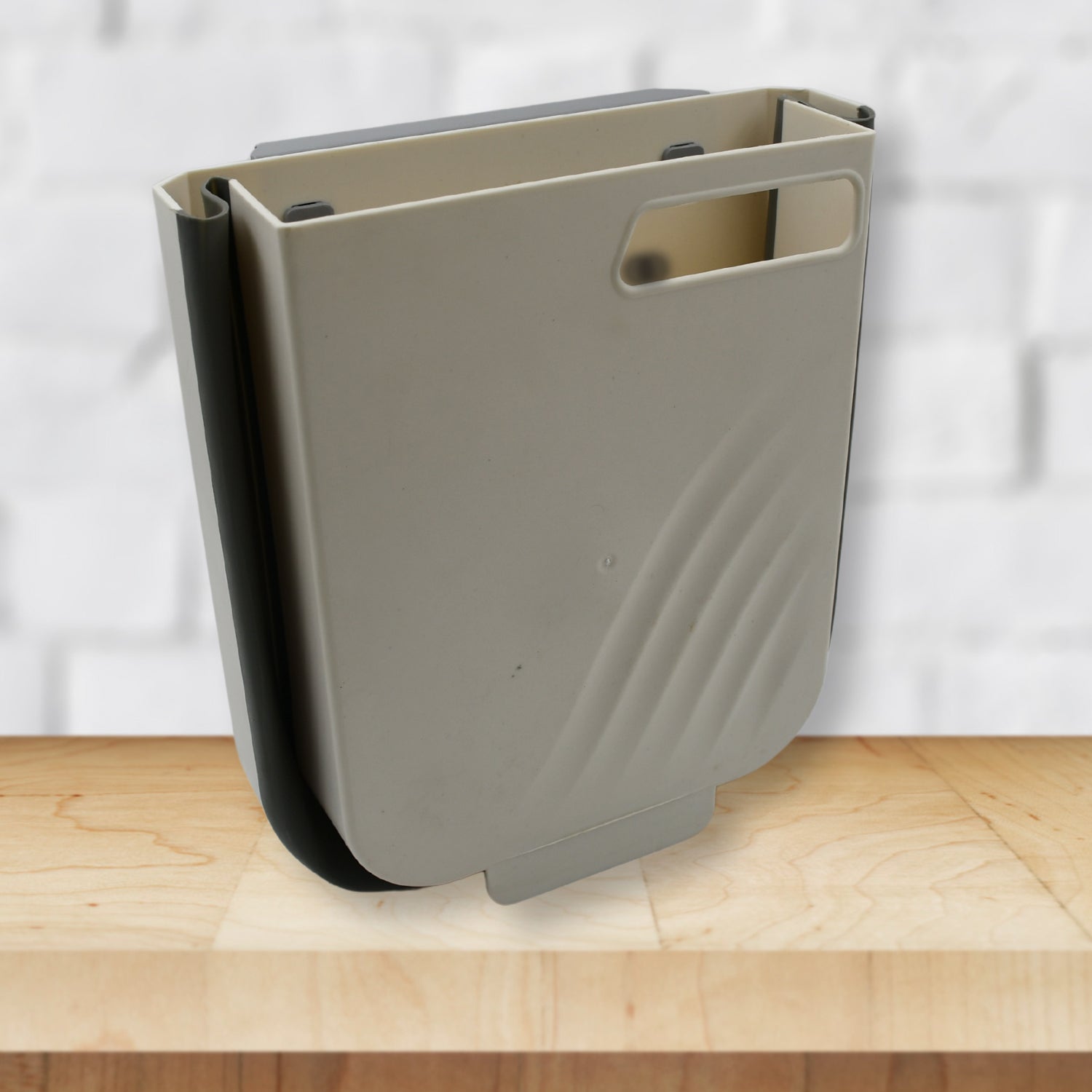 Hanging Trash Can for Kitchen Cabinet Door, Small Collapsible Foldable Waste Bins, Hanging Trash Holder for Bathroom Bedroom Office Car, Portable Hanging Trash Can for Kitchen Cabinet Door, Small Collapsible Foldable Waste Bins, Hanging Trash Holder for Bathroom Bedroom Office Car, Portable